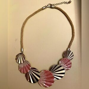 Vintage bib style shell necklace gold tone and pink enamel READ DESCRIPTION